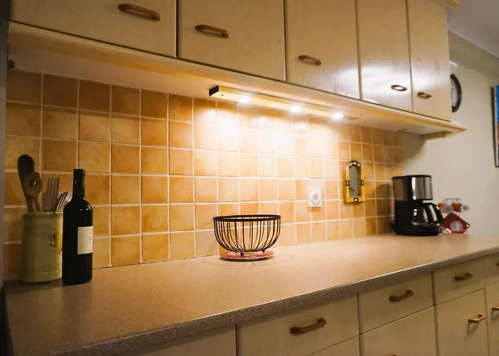 La Maison Du Vigneron 7 Personnes, Proche Avec Clim * Fitou